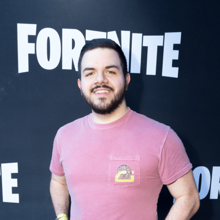 Esports Personality “CouRage” Reaches 10,000 YouTube Members