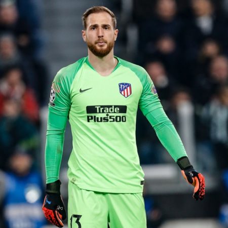 Oblak, the best goalkeeper in the world in the FIFA 21