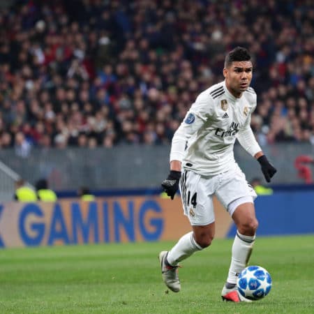 Casemiro unveils his sports team