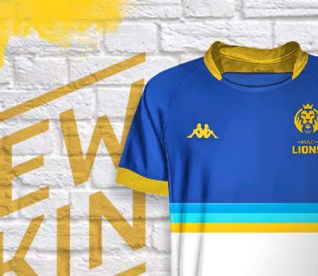 MAD Lions changes the colours and puts blue on its new T-shirt