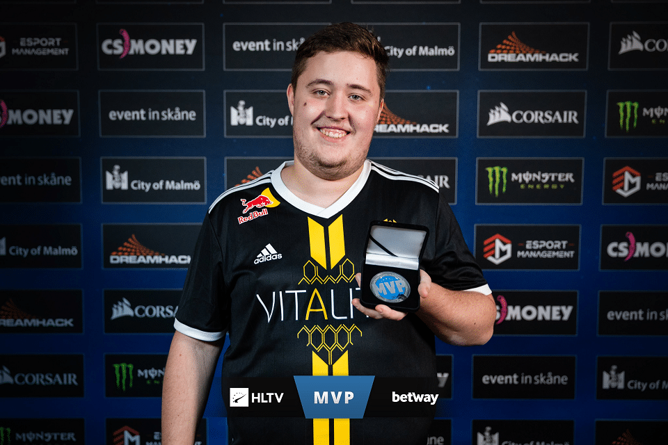 zyWoO
