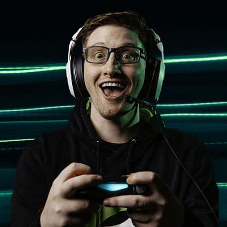 Scump Becomes First Oakley Sponsored Pro Gamer