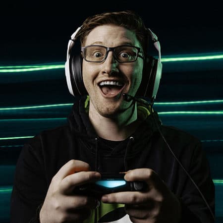 Scump Becomes First Oakley Sponsored Pro Gamer