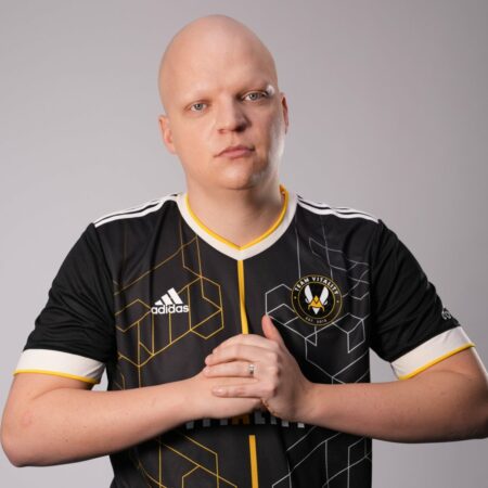 XTQZZZ leaves Team Vitality