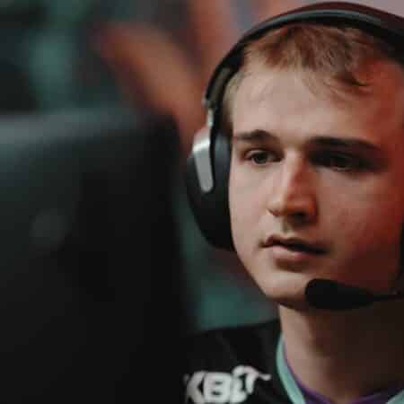 Who is Lorenof in Aurora Dota 2