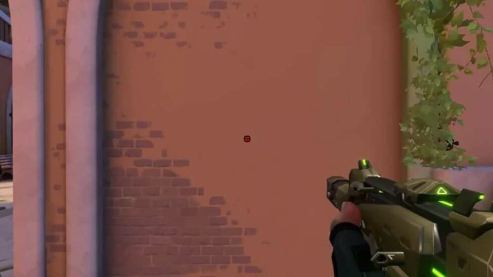 Valorant: Best Dot Crosshairs Codes in 2025